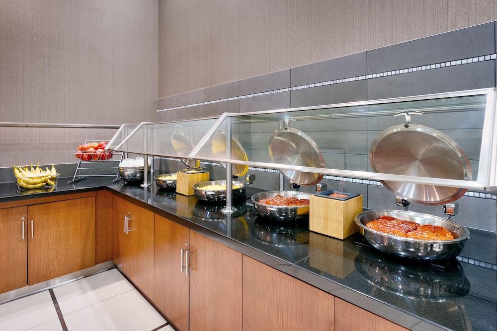 SpringHill Suites by Marriott Las Vegas Convention Center — Restaurant & bars in Las Vegas, Nevada