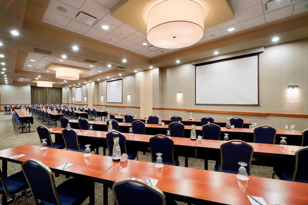 SpringHill Suites by Marriott Las Vegas Convention Center — Hotel building in Las Vegas, Nevada