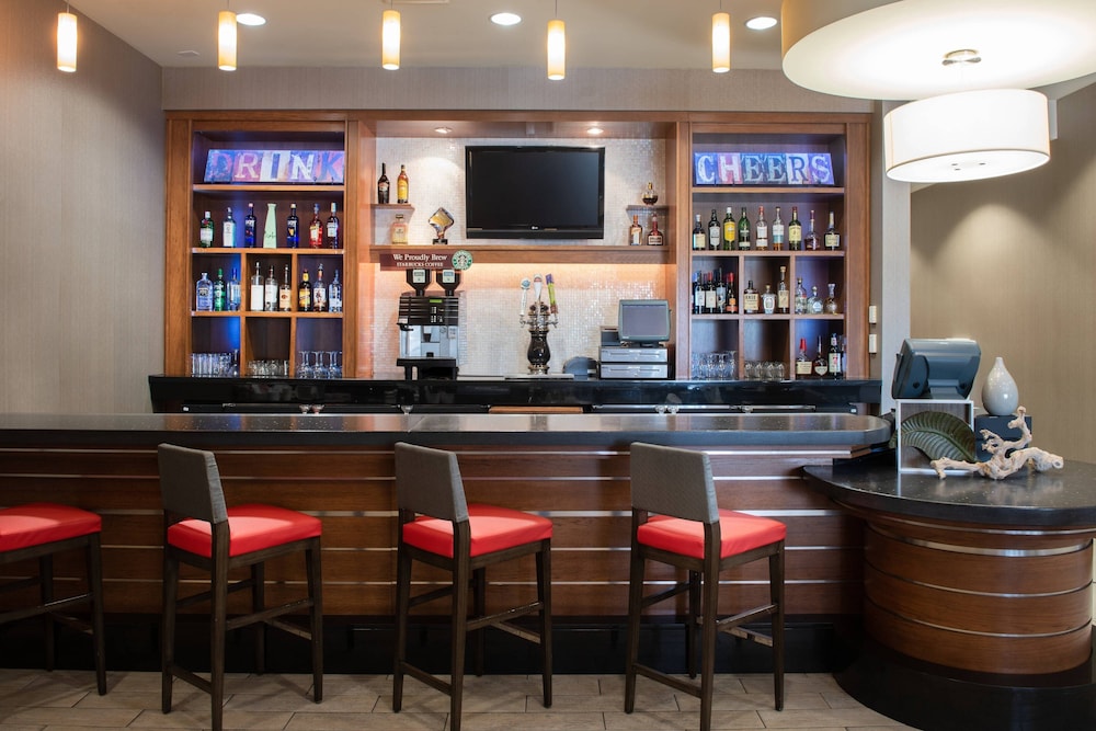 SpringHill Suites by Marriott Las Vegas Convention Center — Restaurant & bars in Las Vegas, Nevada