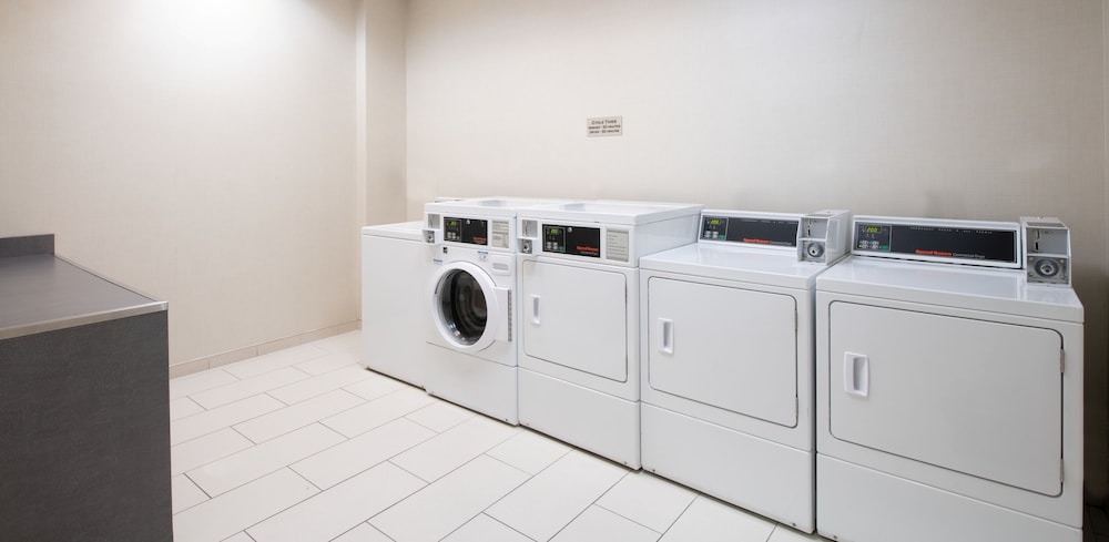 SpringHill Suites by Marriott Las Vegas Convention Center — Hotel building in Las Vegas, Nevada