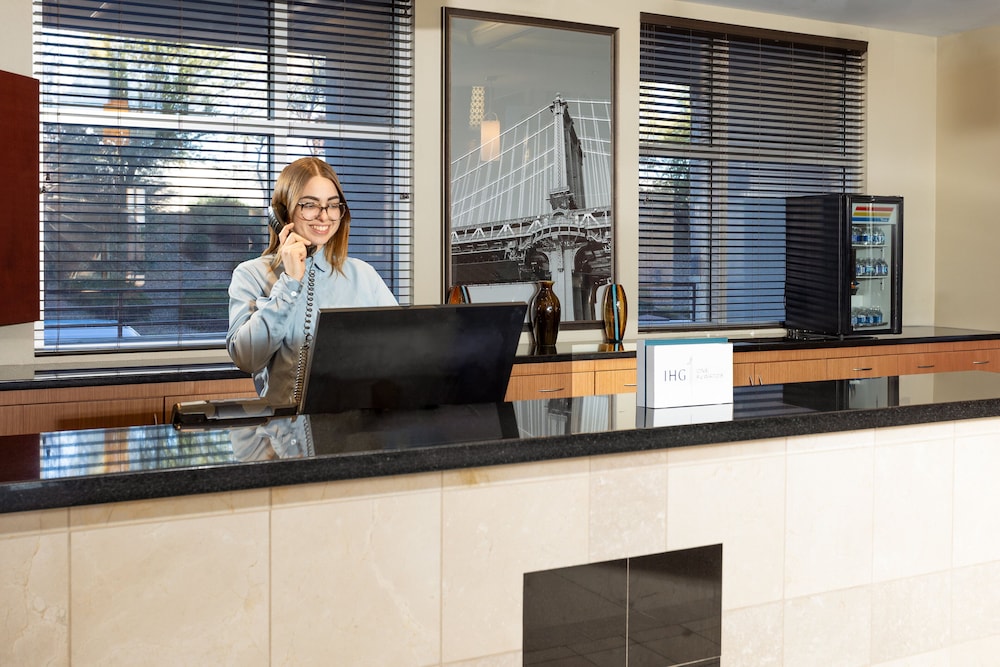 Staybridge Suites: Las Vegas - Stadium District by IHG — Hotel building in Las Vegas, Nevada