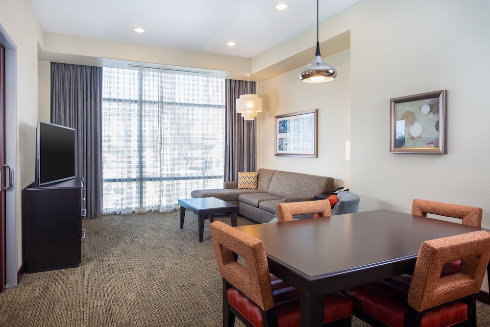 Staybridge Suites: Las Vegas - Stadium District by IHG — Hotel rooms in Las Vegas, Nevada