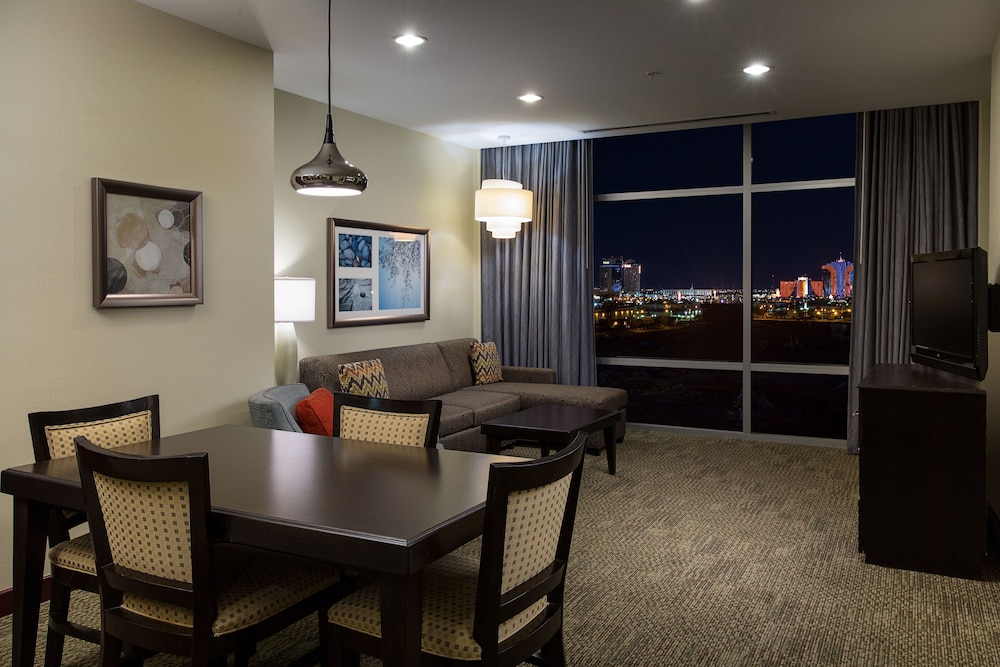Staybridge Suites: Las Vegas - Stadium District by IHG — Hotel rooms in Las Vegas, Nevada