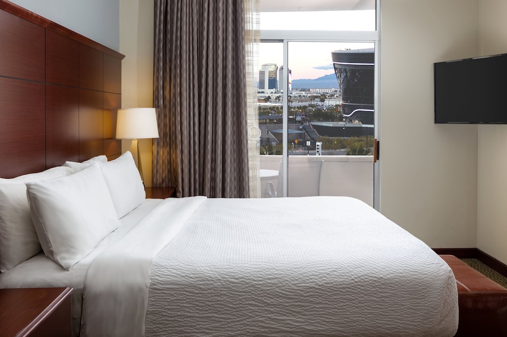 Staybridge Suites: Las Vegas - Stadium District by IHG — Hotel rooms in Las Vegas, Nevada