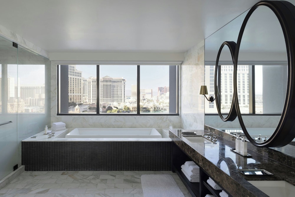 The Cosmopolitan Of Las Vegas — Hotel rooms in Las Vegas, Nevada