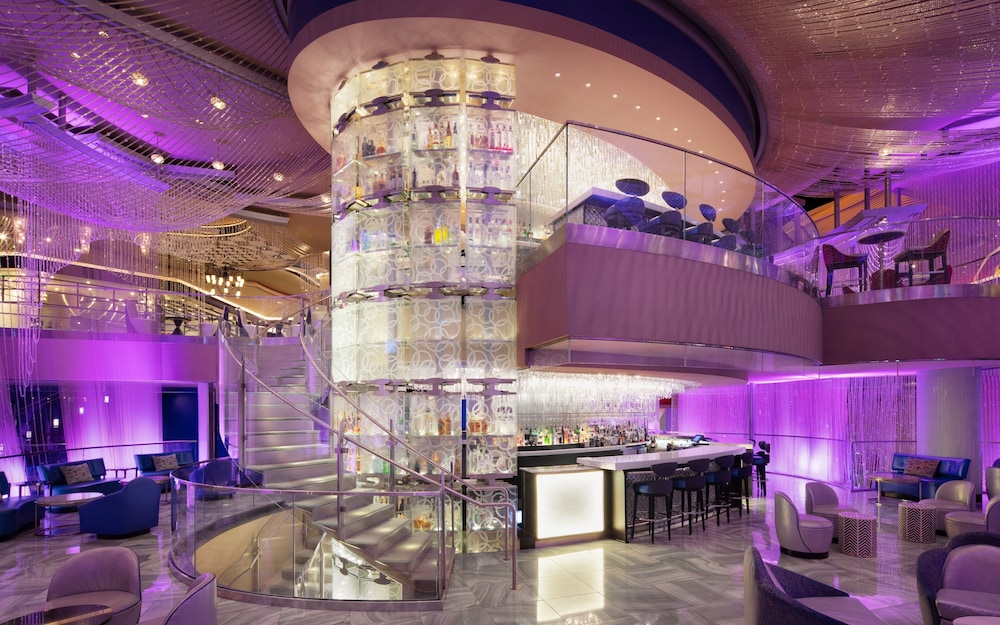 The Cosmopolitan Of Las Vegas — Restaurant & bars in Las Vegas, Nevada
