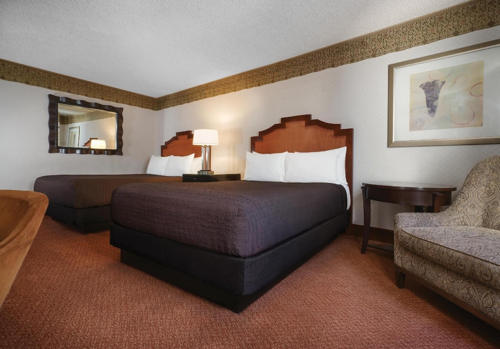 Circus Circus Hotel, Casino & Theme Park — Hotel rooms in Las Vegas, Nevada