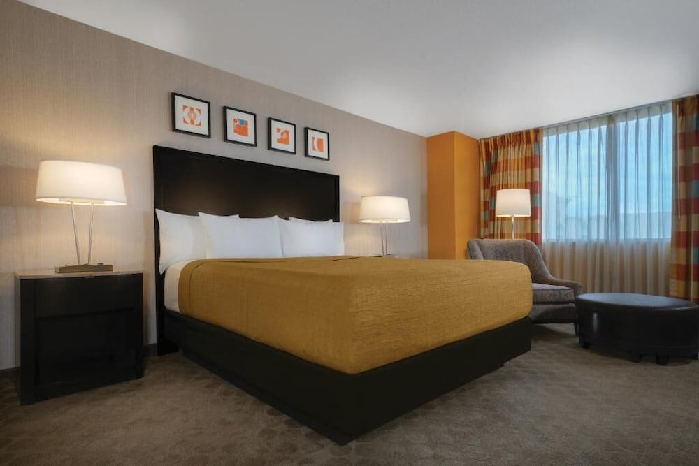Circus Circus Hotel, Casino & Theme Park — Hotel rooms in Las Vegas, Nevada