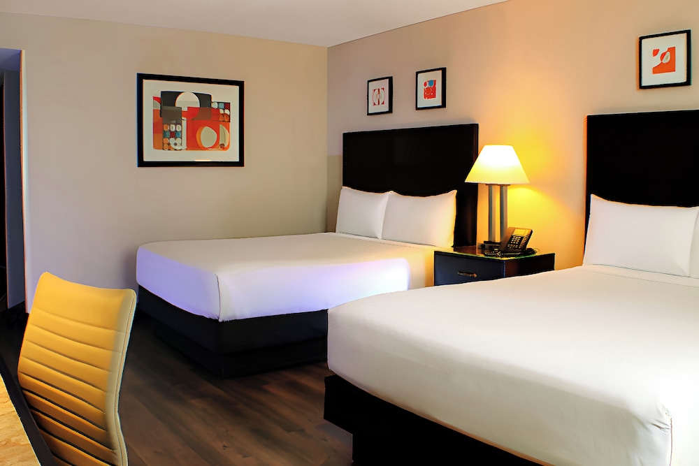 Circus Circus Hotel, Casino & Theme Park — Hotel rooms in Las Vegas, Nevada