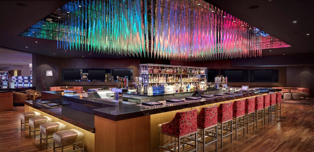 Luxor Hotel and Casino — Restaurant & bars in Las Vegas, Nevada