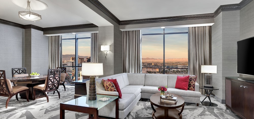 Luxor Hotel and Casino — Hotel rooms in Las Vegas, Nevada