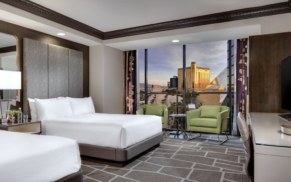Luxor Hotel and Casino — Hotel rooms in Las Vegas, Nevada