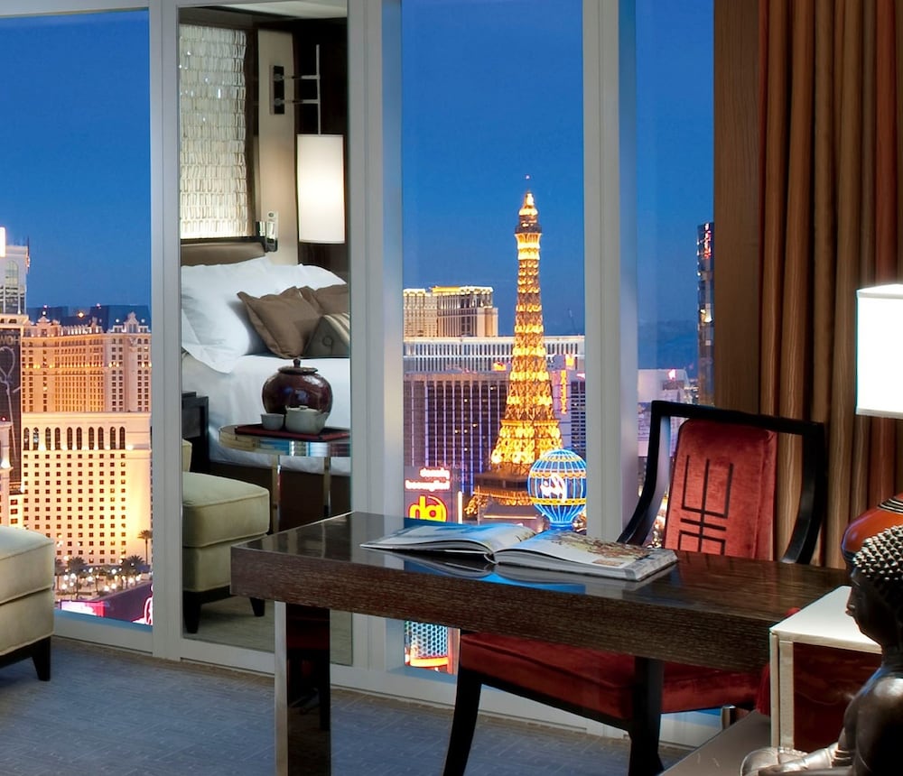 Waldorf Astoria Las Vegas — Hotel rooms in Las Vegas, Nevada