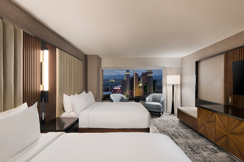MGM Grand Hotel & Casino — Hotel rooms in Las Vegas, Nevada