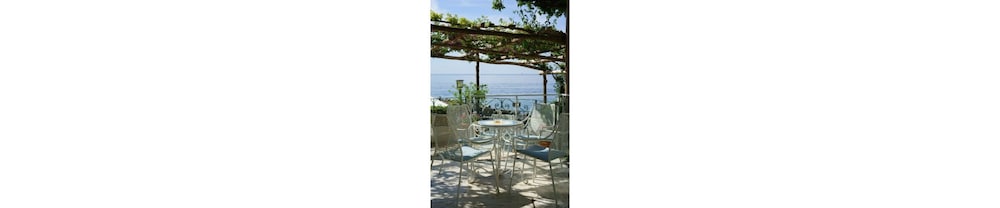Hotel Aurora — Restaurant & bars in Amalfi, Campania