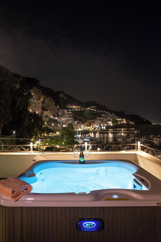 Hotel Aurora — Spa in Amalfi, Campania