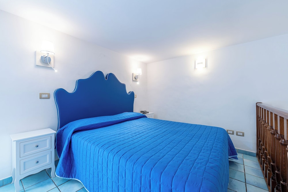 Hotel Fontana — Hotel rooms in Amalfi, Campania
