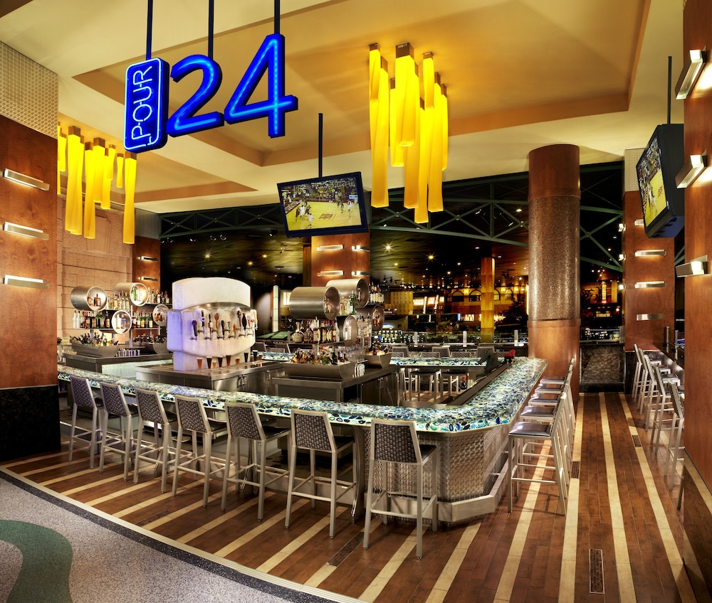 New York-New York Hotel & Casino — Restaurant & bars in Las Vegas, Nevada