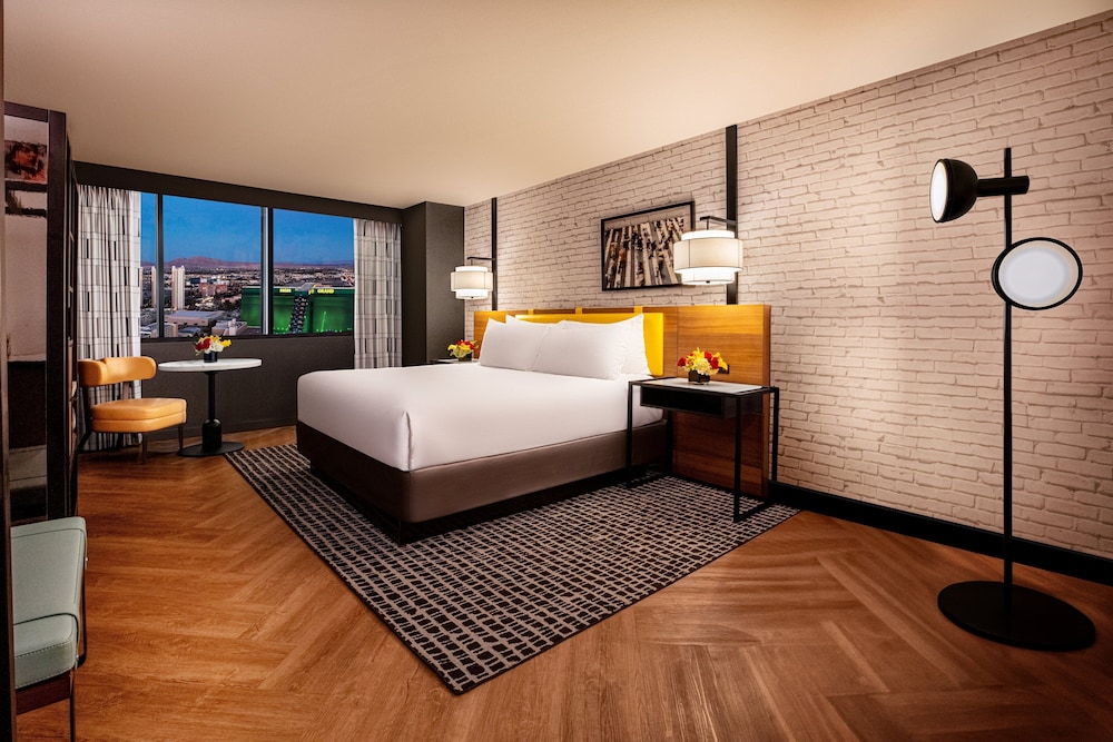 New York-New York Hotel & Casino — Hotel rooms in Las Vegas, Nevada