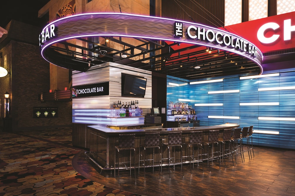 New York-New York Hotel & Casino — Restaurant & bars in Las Vegas, Nevada