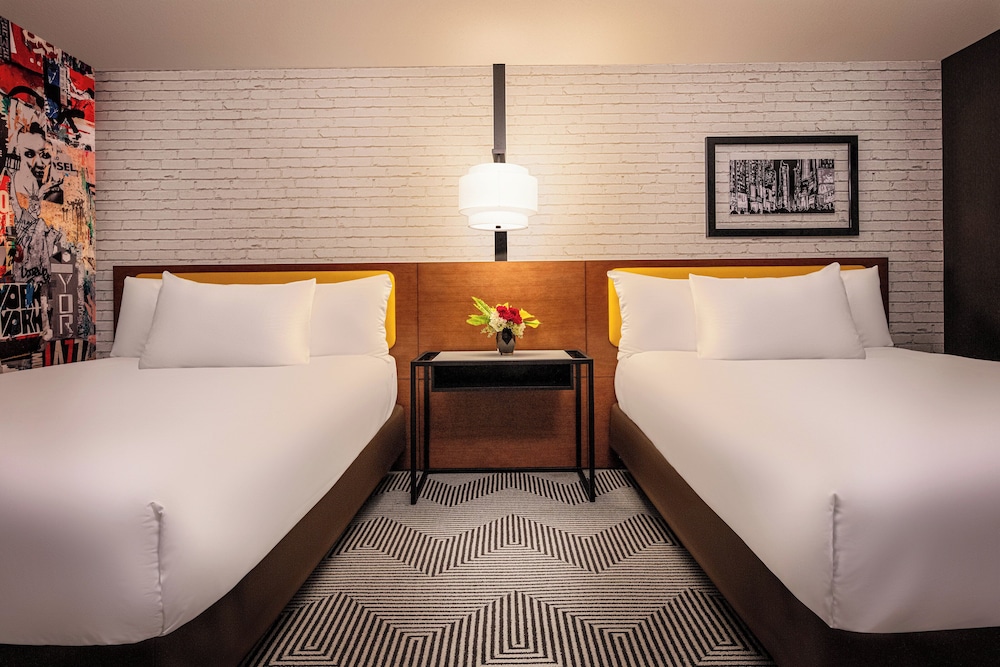 New York-New York Hotel & Casino — Hotel rooms in Las Vegas, Nevada