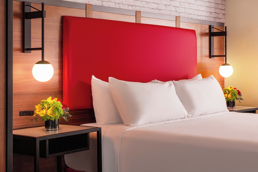 New York-New York Hotel & Casino — Hotel rooms in Las Vegas, Nevada