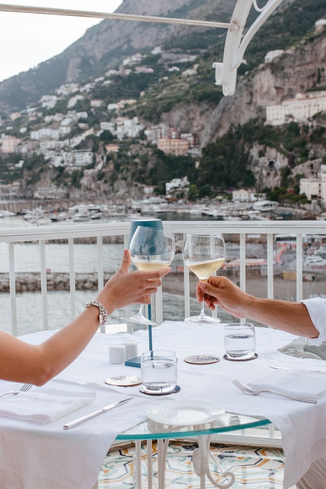 Hotel Marina Riviera — Restaurant & bars in Amalfi, Campania