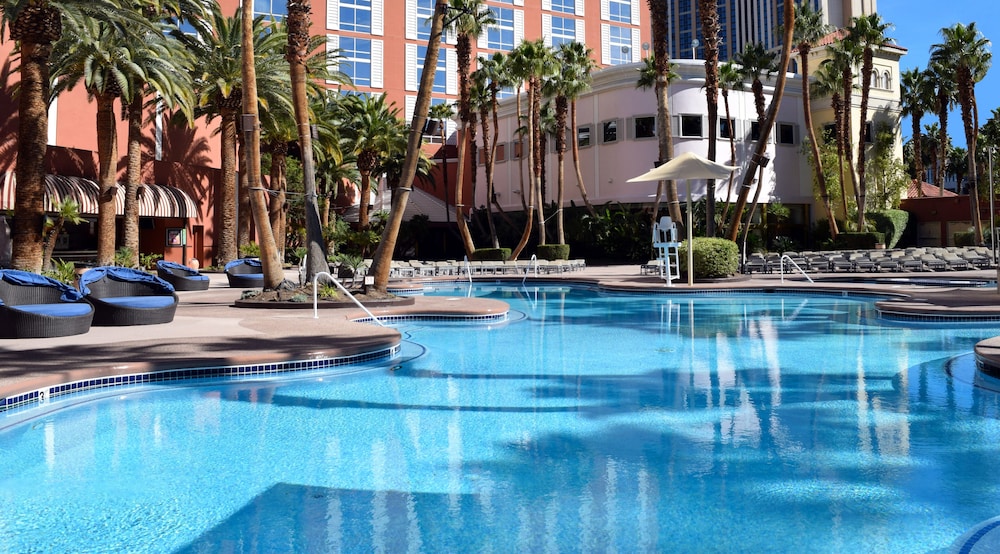Treasure Island TI Las Vegas Hotel-Handwritten Collection — Swimming pool in Las Vegas, Nevada
