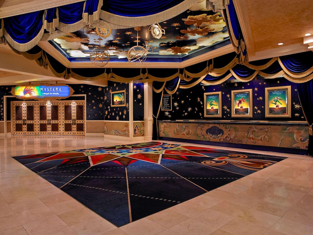 Treasure Island TI Las Vegas Hotel-Handwritten Collection — Attractions in the area in Las Vegas, Nevada