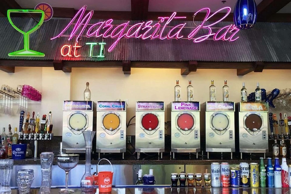 Treasure Island TI Las Vegas Hotel-Handwritten Collection — Restaurant & bars in Las Vegas, Nevada