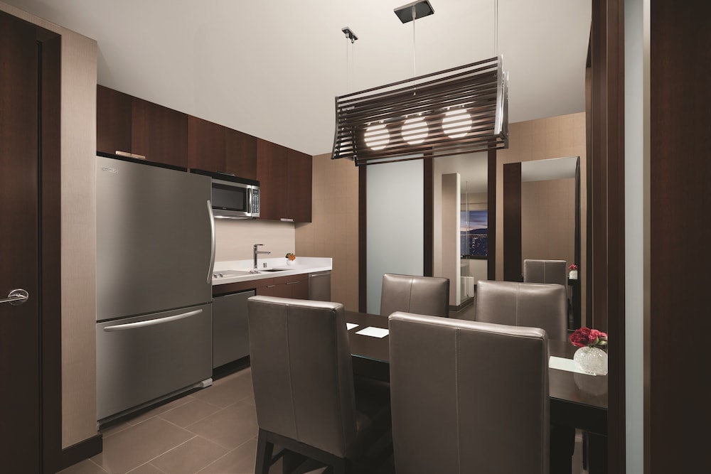 Vdara Hotel & Spa at ARIA Las Vegas — Hotel rooms in Las Vegas, Nevada