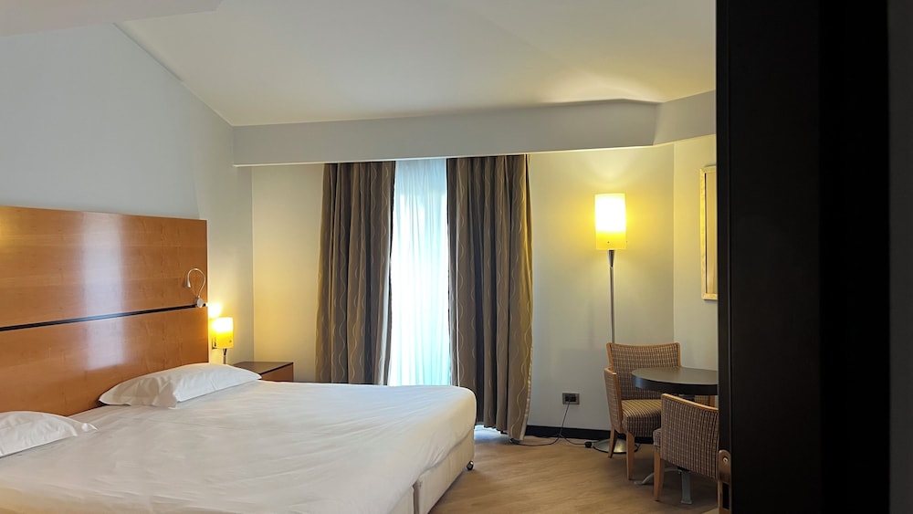 Hotel Igea — Hotel rooms in Brescia, Lombardy