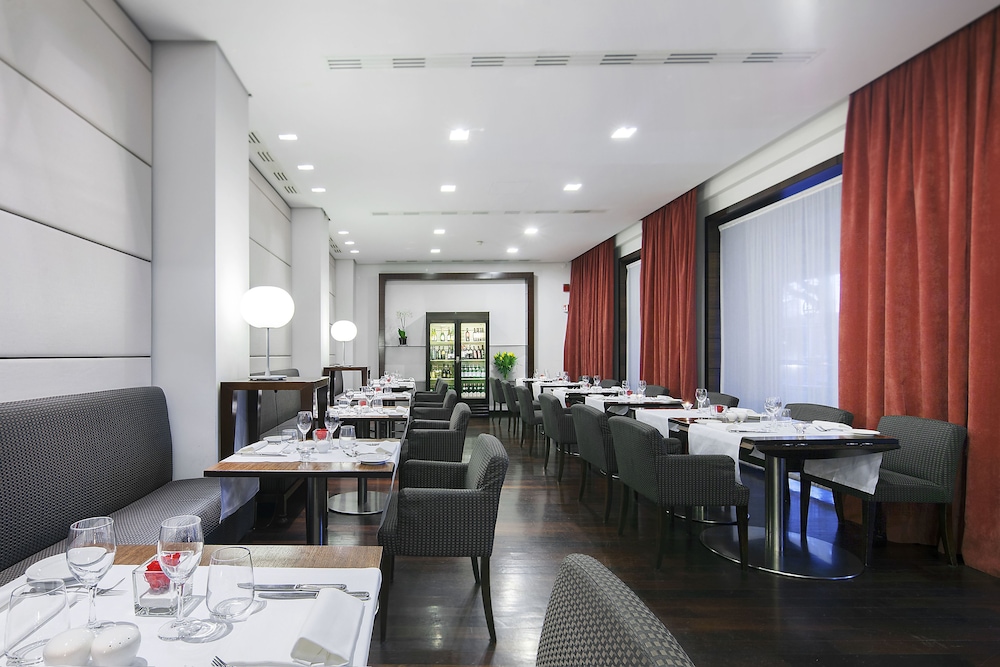Hotel Igea — Restaurant & bars in Brescia, Lombardy