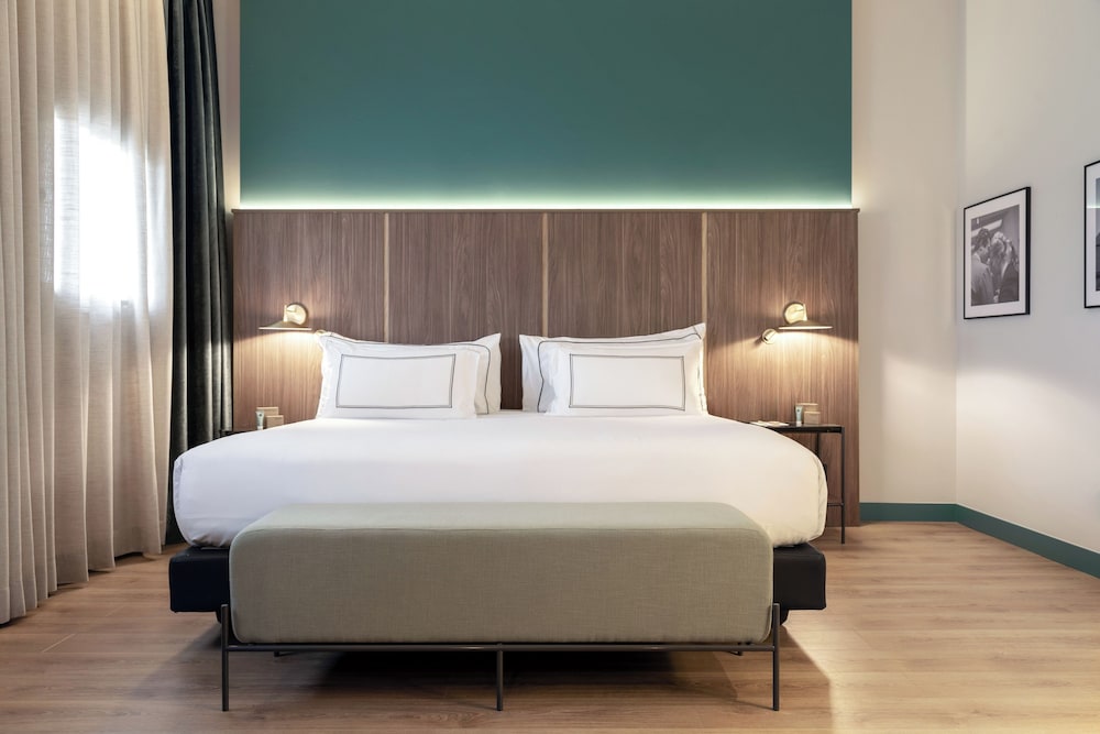 Melia Milano - zdjęcie 3