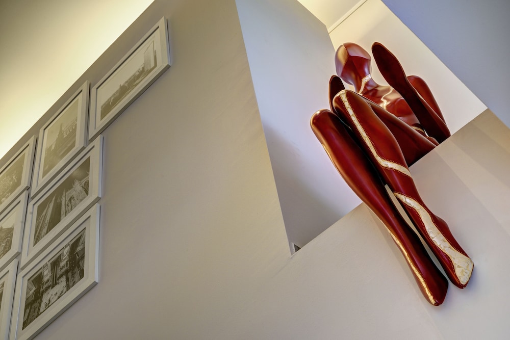 UNA Hotels Mediterraneo Milano — Hotel building in Milan, Lombardy