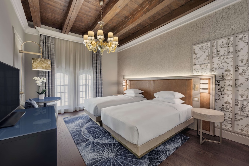 Hilton Molino Stucky Venice — Hotel rooms in Venice, Veneto