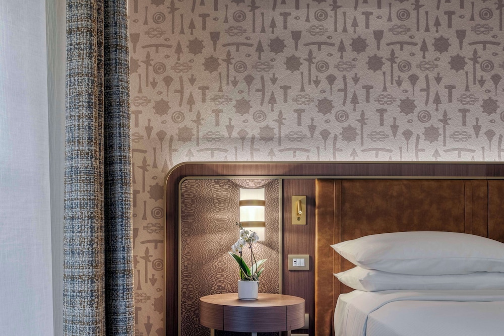Hilton Molino Stucky Venice — Hotel rooms in Venice, Veneto