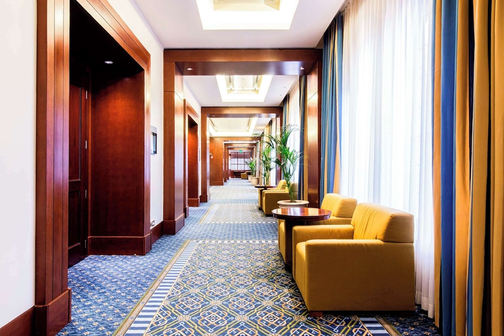 Hilton Molino Stucky Venice — Hotel building in Venice, Veneto