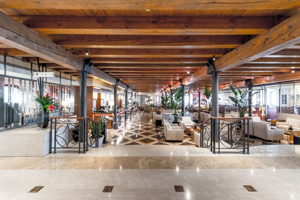 Hilton Molino Stucky Venice — Restaurant & bars in Venice, Veneto