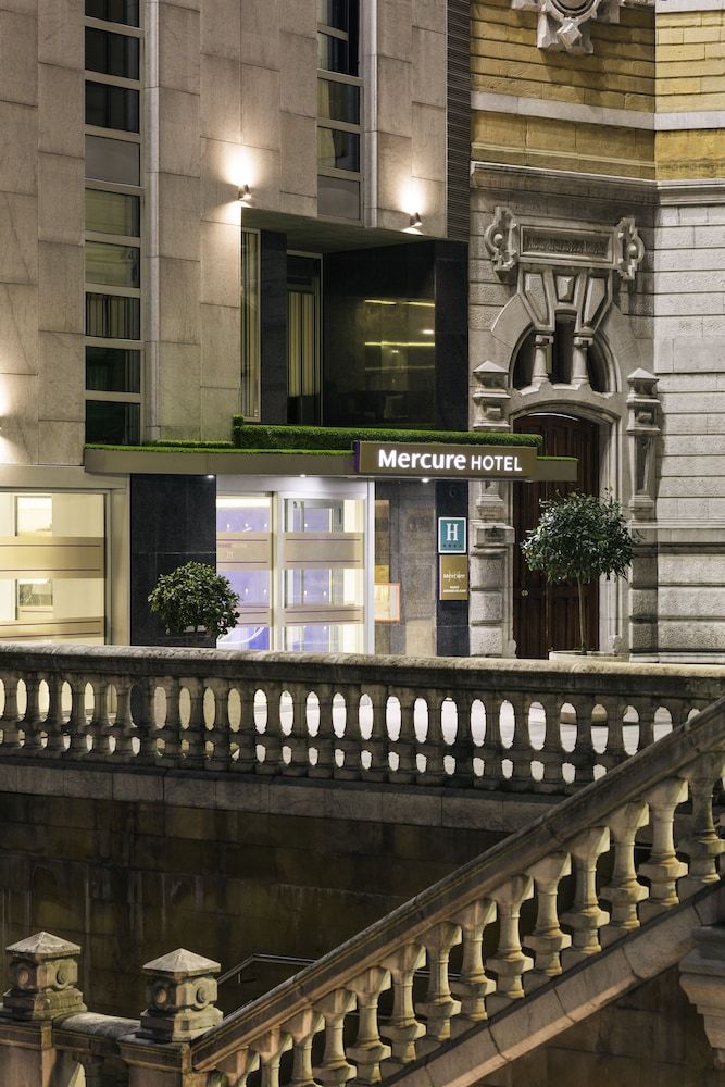 Mercure Bilbao Jardines De Albia
