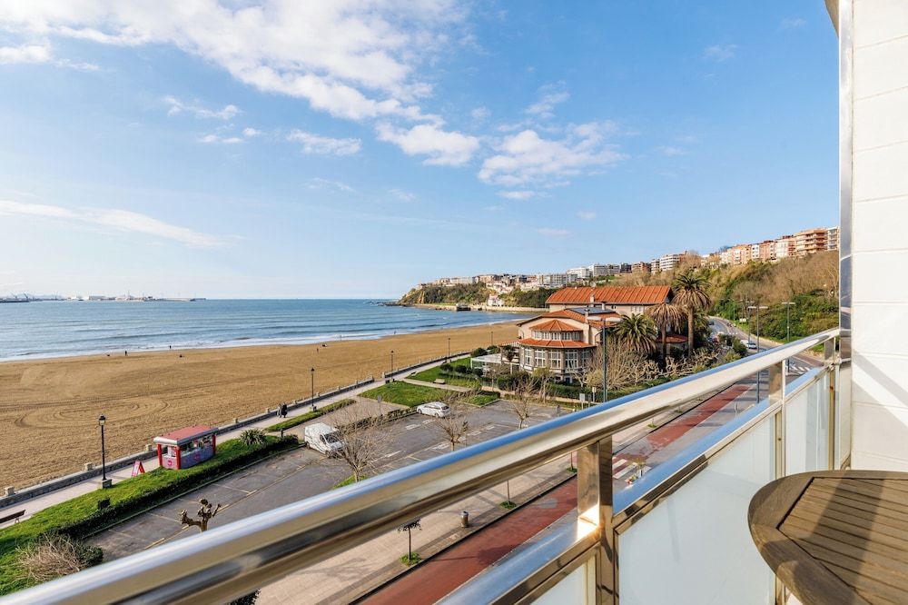 Getxo (5 dni) w Petit Palace Tamarises z Krakowa