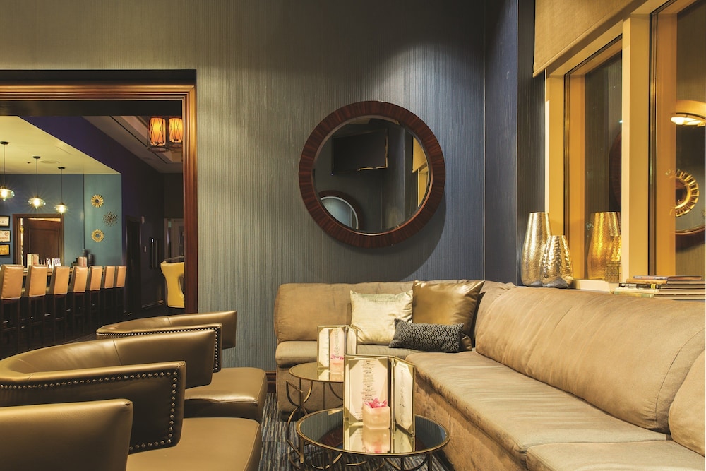 The Signature at MGM Grand (All Suites) — Restaurant & bars in Las Vegas, Nevada