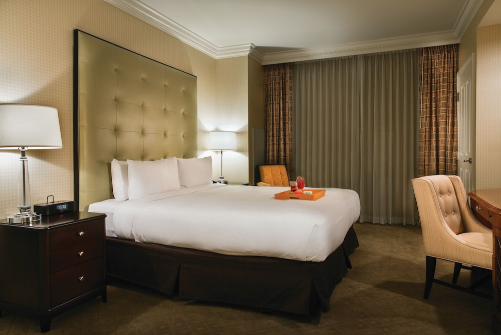 The Signature at MGM Grand (All Suites) — Hotel rooms in Las Vegas, Nevada