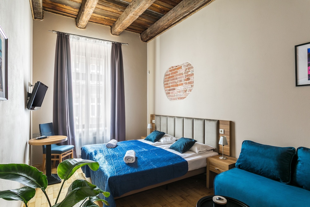Aparthotel Pergamin — Hotel rooms in Krakow, Lesser Poland