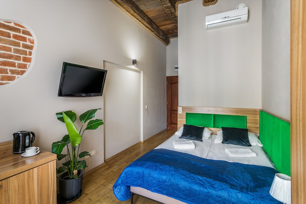 Aparthotel Pergamin — Hotel rooms in Krakow, Lesser Poland