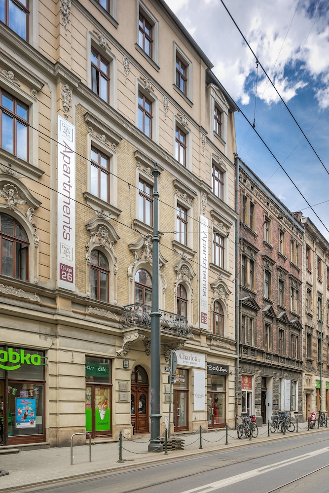 Aparthotel Pergamin — Main photo in Krakow, Lesser Poland