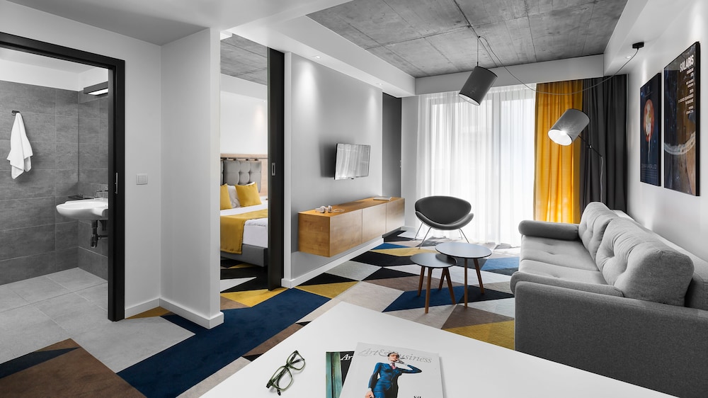 Lwowska 1 — Hotel rooms in Krakow, Lesser Poland