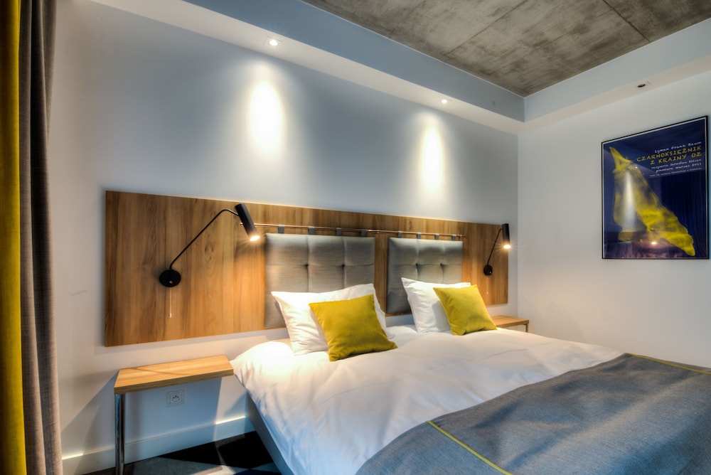Lwowska 1 — Hotel rooms in Krakow, Lesser Poland