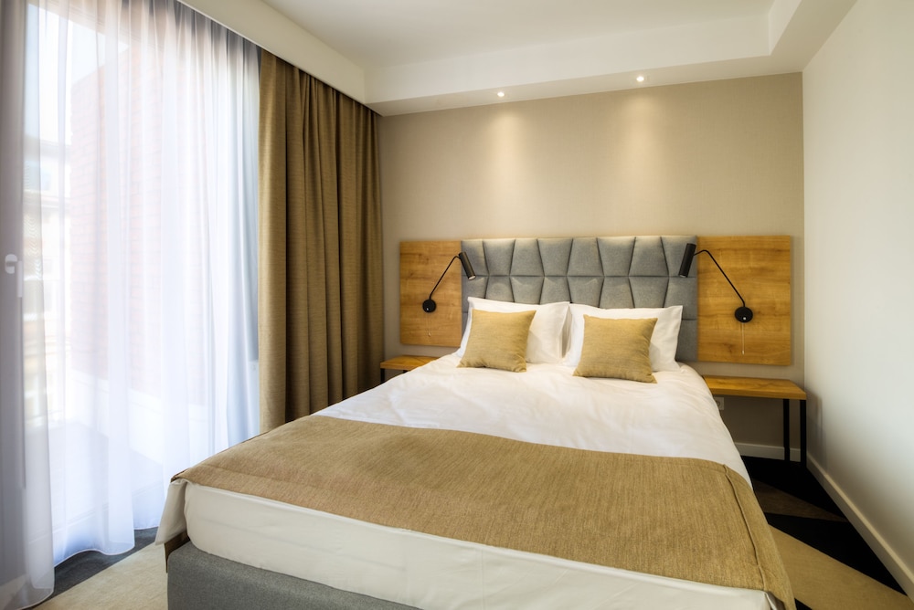 Lwowska 1 — Hotel rooms in Krakow, Lesser Poland