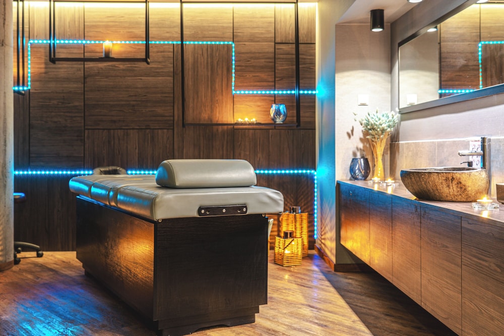 Lwowska 1 — Spa in Krakow, Lesser Poland